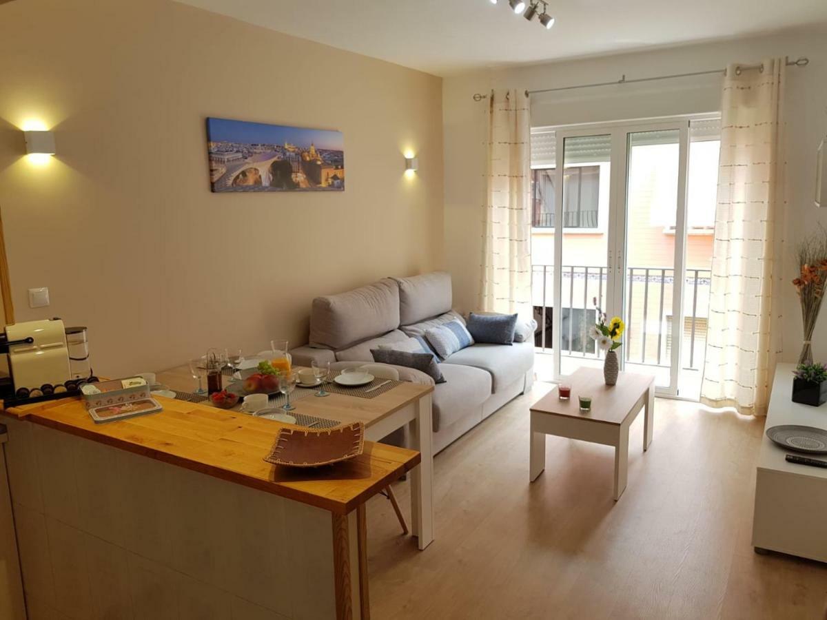 Apartamento Flor De Azahar Севиля Екстериор снимка